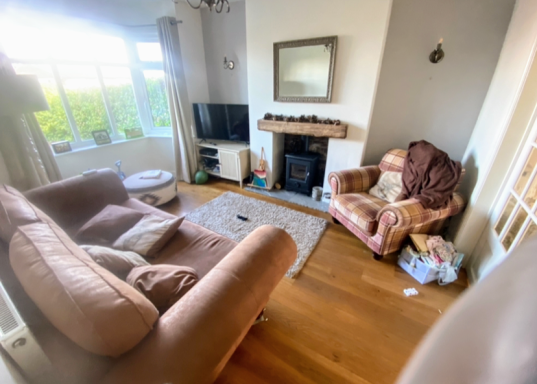 Lounge Before